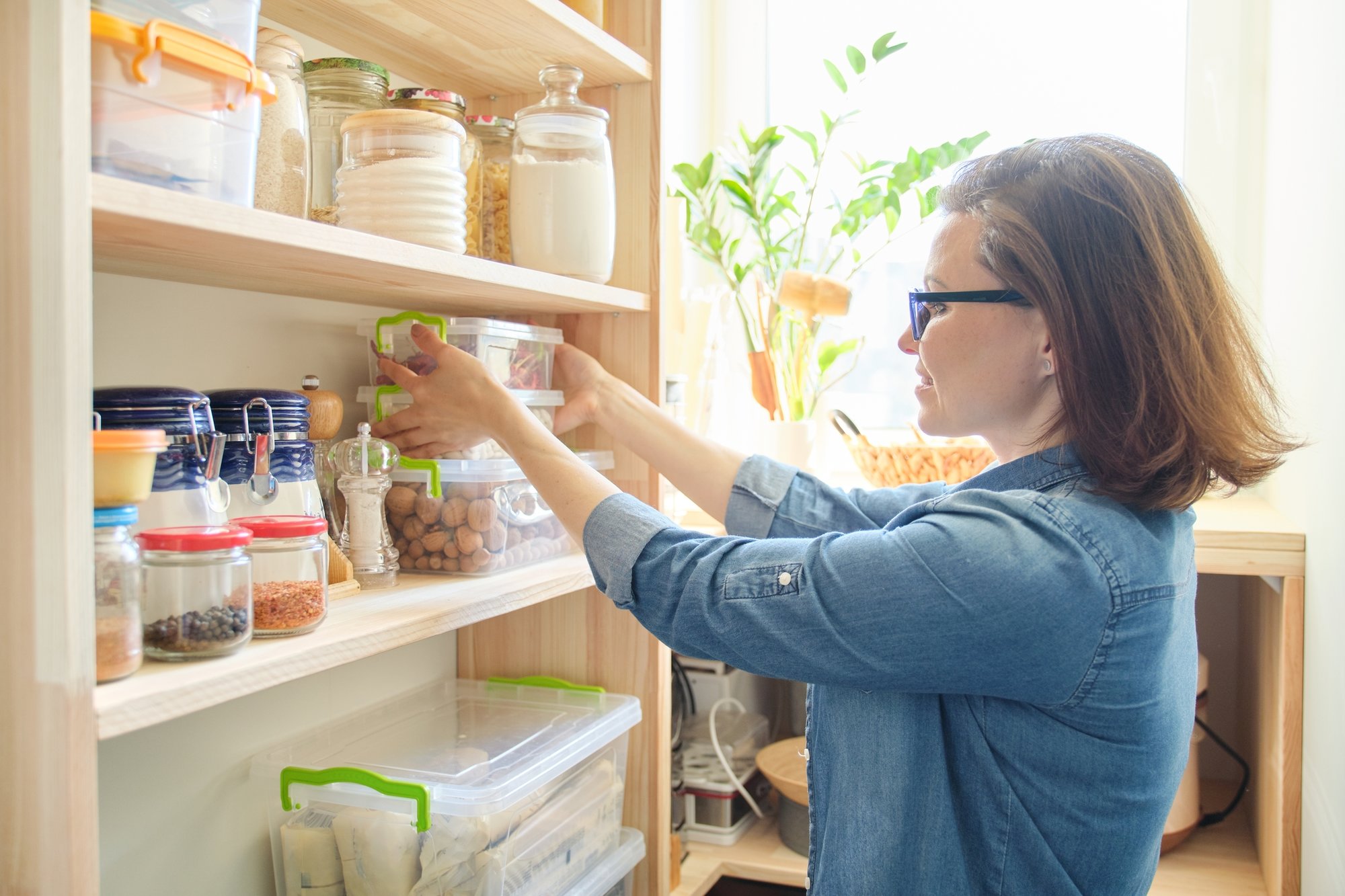 Organizing the pantry + one easy healthy dinner – RUNNING ON CLEAN